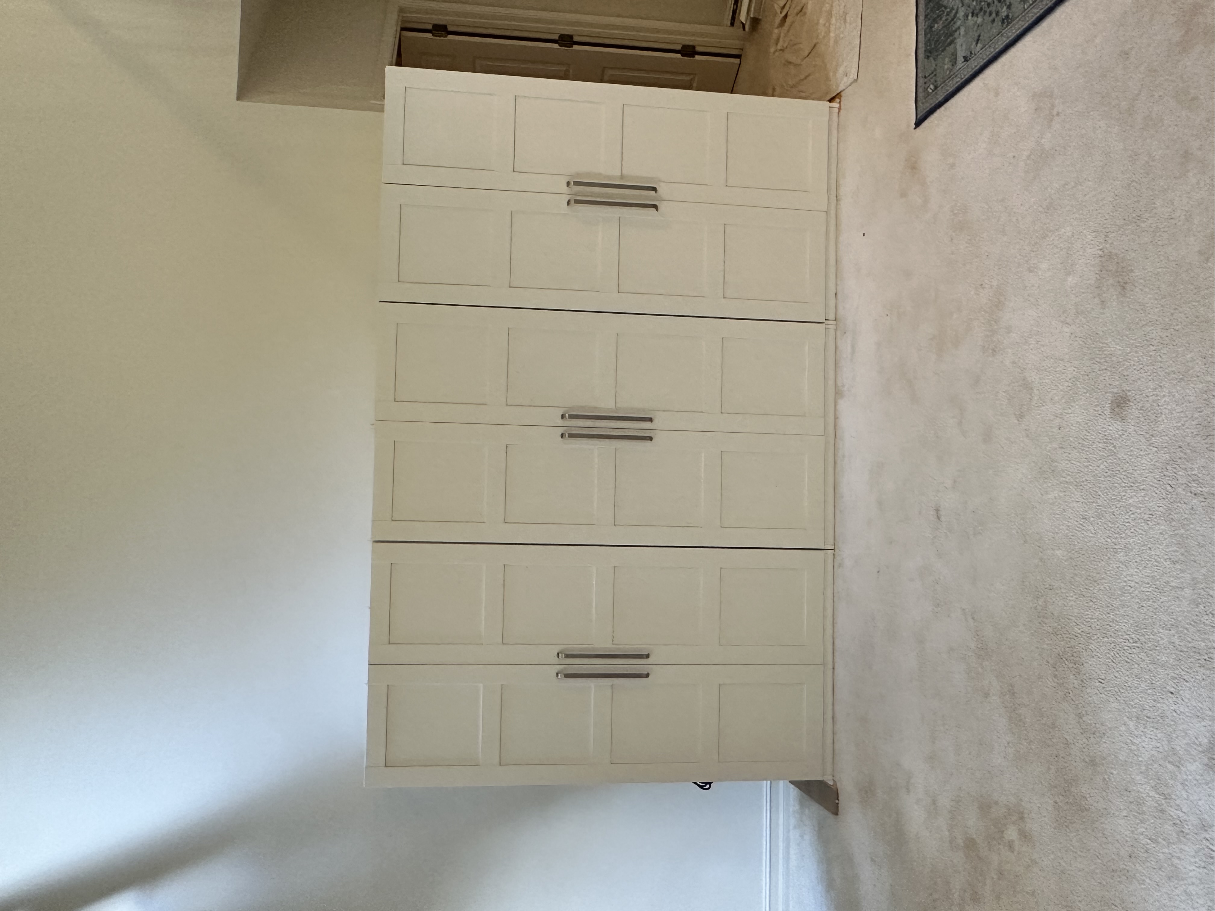 Built-in bookcase painting